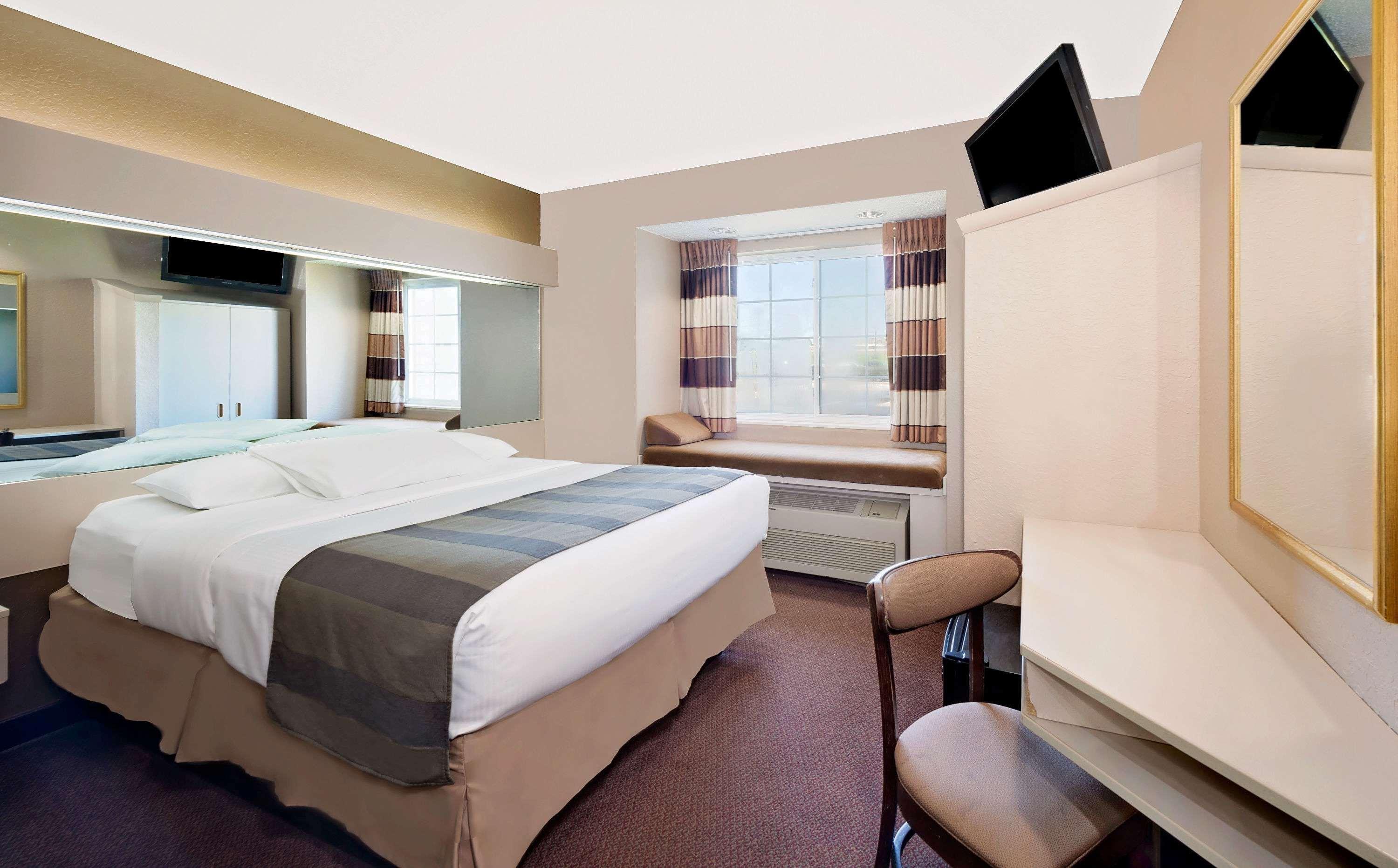 Microtel Inn & Suites By Wyndham Joplin Exterior photo